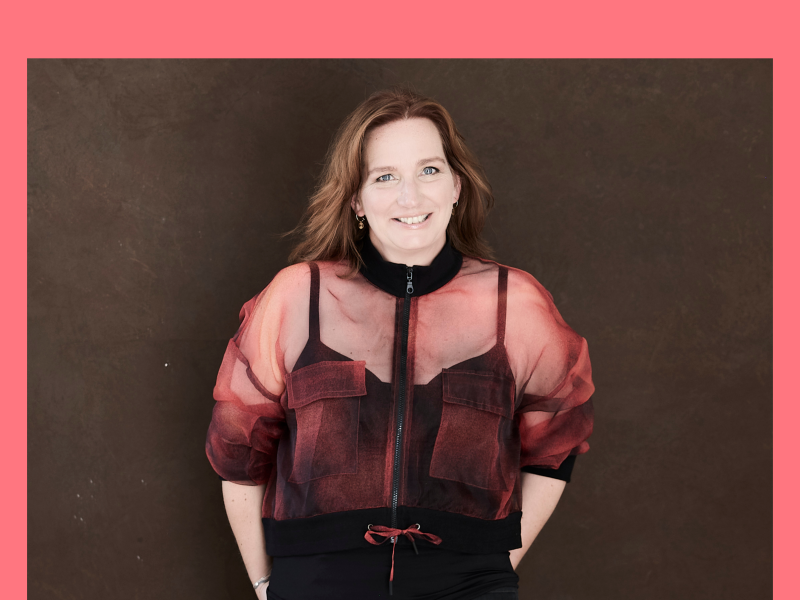 Helle Bertram. Vidner -  sektens skygge